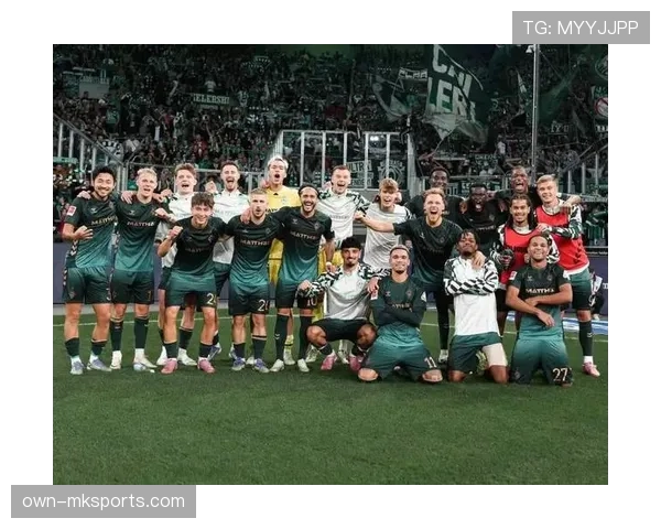 德甲转会风暴来袭：核心球员频繁易主，新战略格局初现