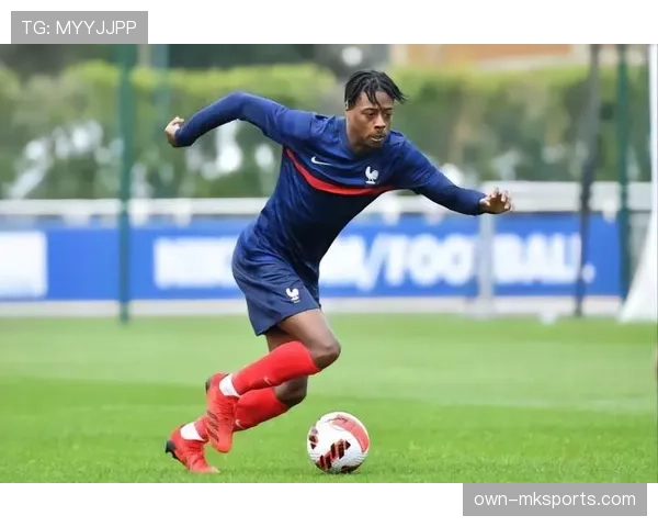 巴尔德青训模式引热议：解码塑造未来足球巨星的核心要素