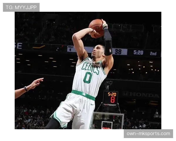 拉塞尔防守影响力重塑凯尔特人战术体系