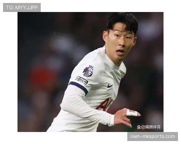 孙兴慜训练完直接去超市买打折菜？这自律也太狠了